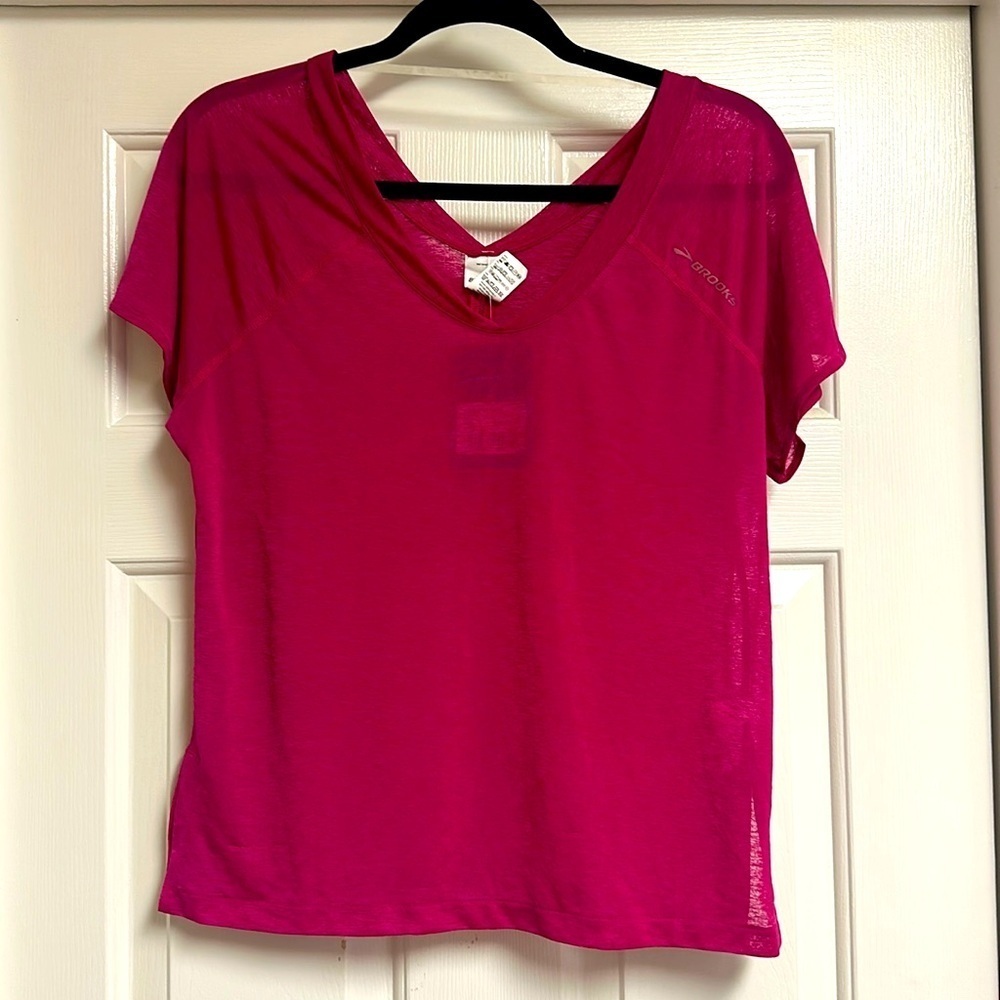 NWT Women’s Brooks Ghost Short Sleeve